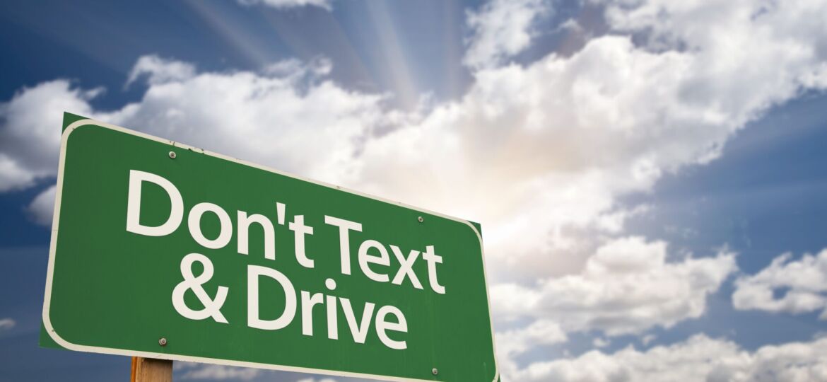 distracted driving text and drive lawyer